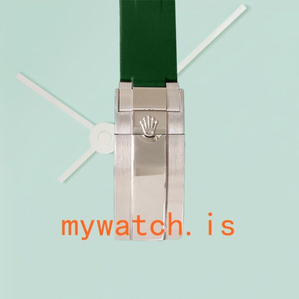 Rolex Submariner 116610 40mm Men’s Green Dial - Image 3